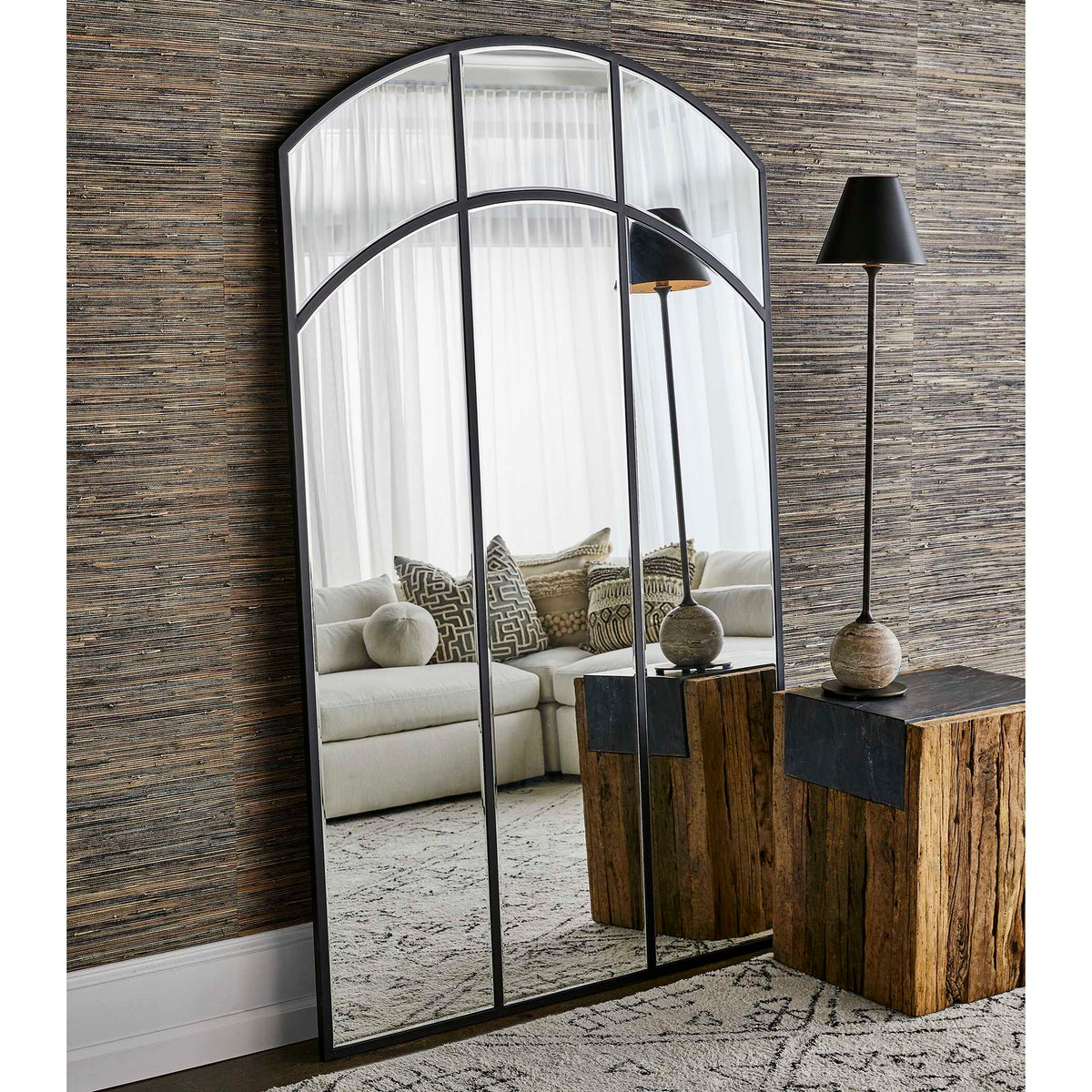 Jonah - Side Table - Black / Brown