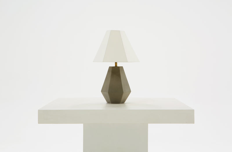 Estrada Modern Concrete Table Lamp