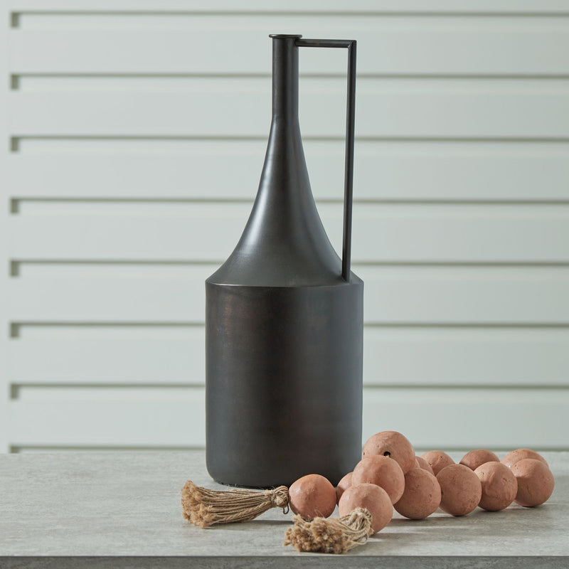 Zainforth - Vase - R&R Furniture Gallery (Fountain Valley, CA)