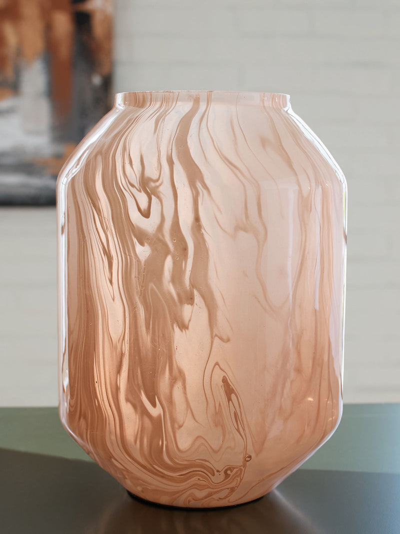 Dushby - Vase - R&R Furniture Gallery (Fountain Valley, CA)