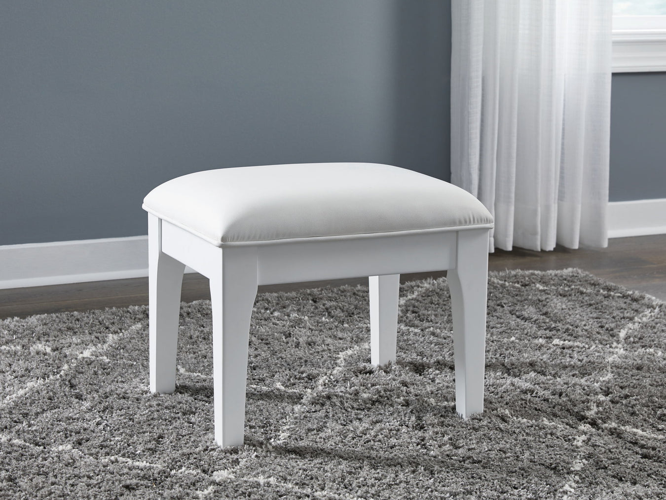 Chalanna - Vanity Stool - White - R&R Furniture Gallery (Fountain Valley, CA)