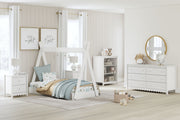 Signature Design by Ashley Hallityn Tent Complete Bed Set in 2-piece bedroom set with bed frame and matching bedding.