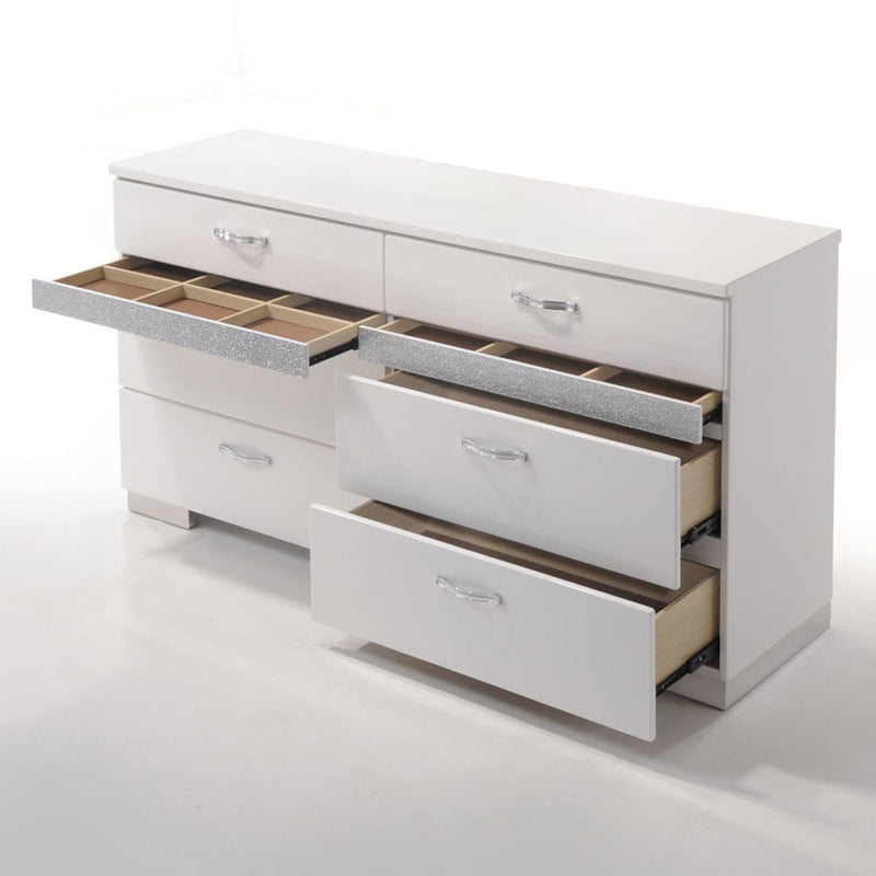 Naima II - Dresser - White High Gloss - R&R Furniture Gallery (Fountain Valley, CA)