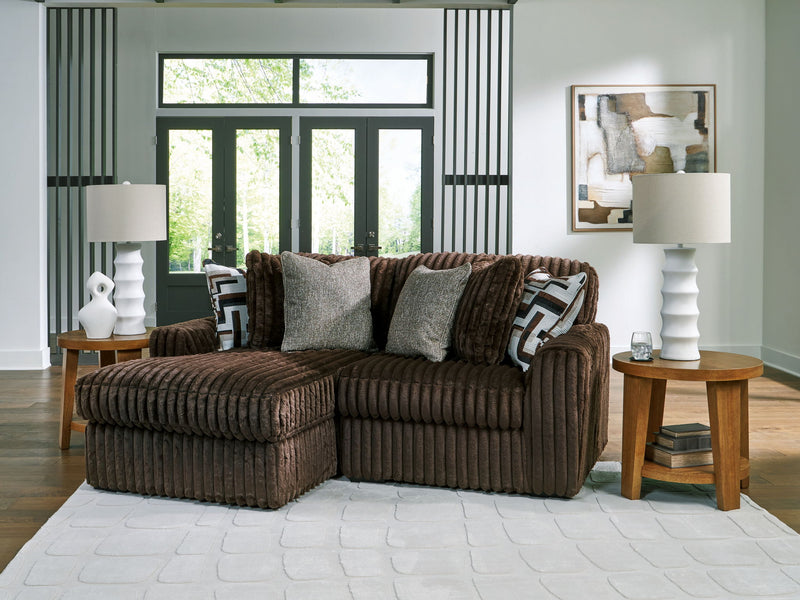 Midnight-Madness - Sectional - R&R Furniture Gallery (Fountain Valley, CA)