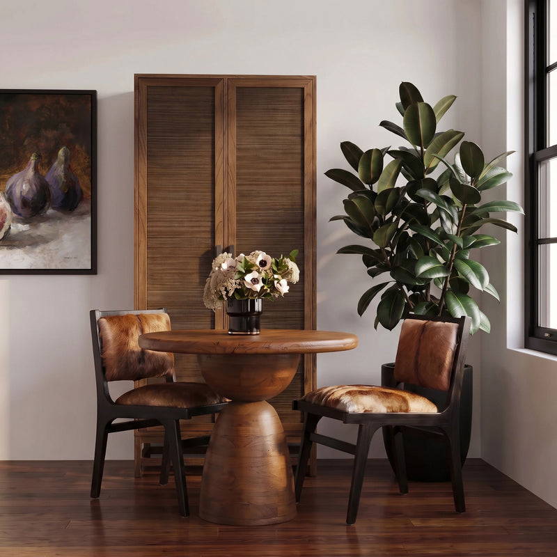 Amberlyn - Dining Table