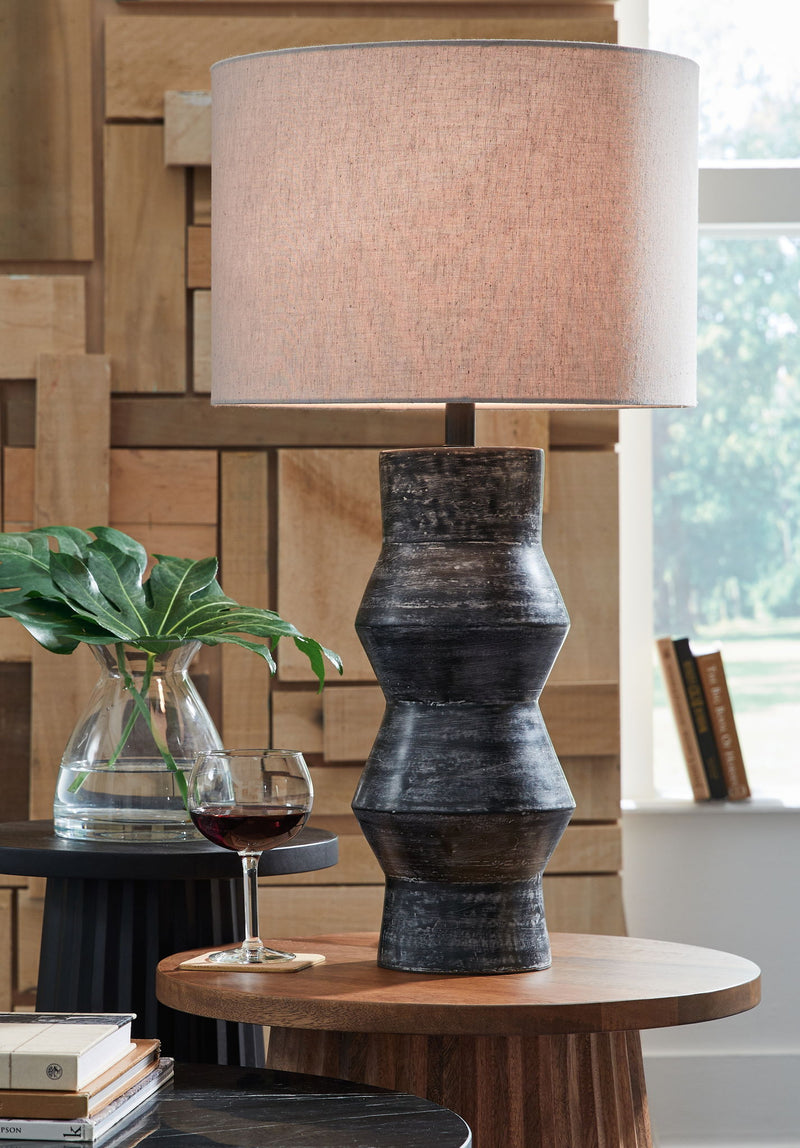 Kerbert - Terracotta Table Lamp - Distressed Black - R&R Furniture Gallery (Fountain Valley, CA)