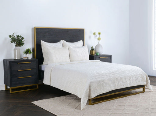 Bari - Velvet Quilt - R&R Furniture Gallery (Fountain Valley, CA)