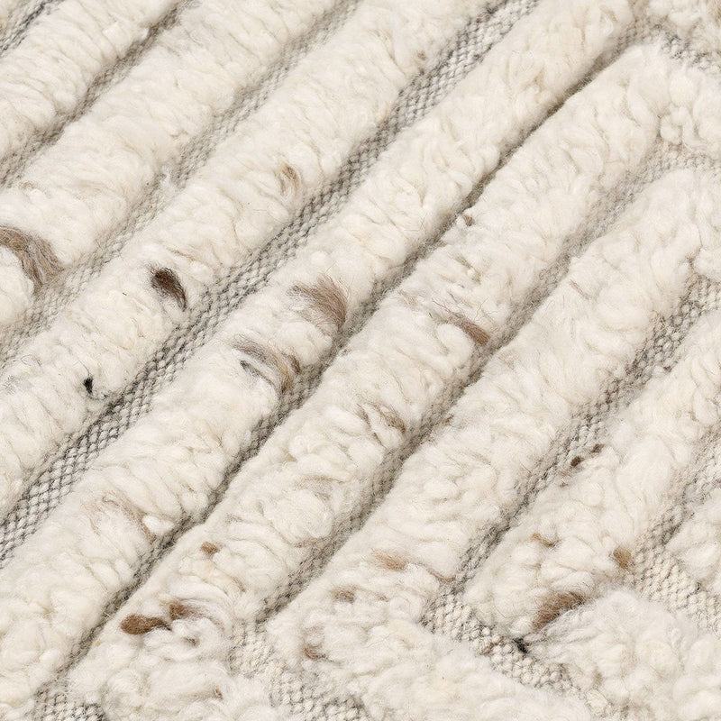 Classic Home Tahoe wool area rug with a textured pattern, showcasing soft, durable wool fibers in neutral tones.