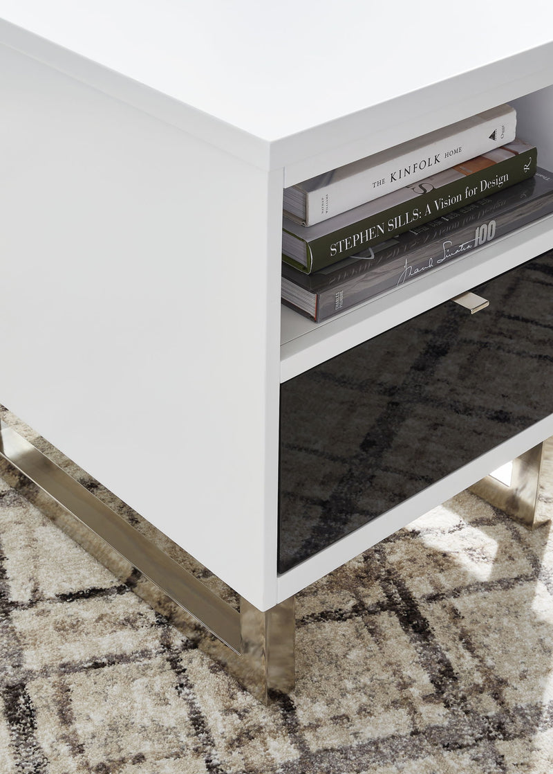 Gardoni - Chair Side End Table - White / Black - R&R Furniture Gallery (Fountain Valley, CA)