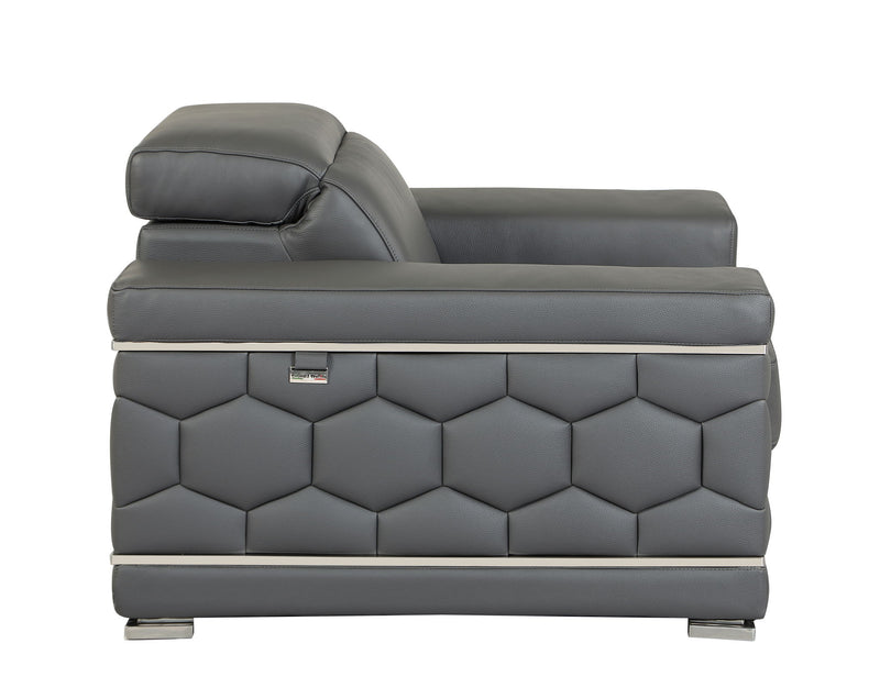 692 - Sofa - R&R Furniture Gallery (Fountain Valley, CA)