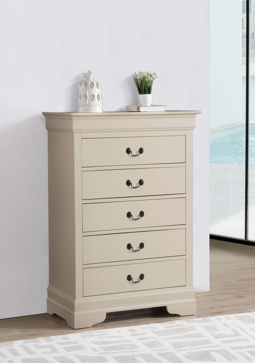 Elegant Louis Phillipe traditional style storage chest by Glory Furniture, featuring intricate wood detailing and classic design.