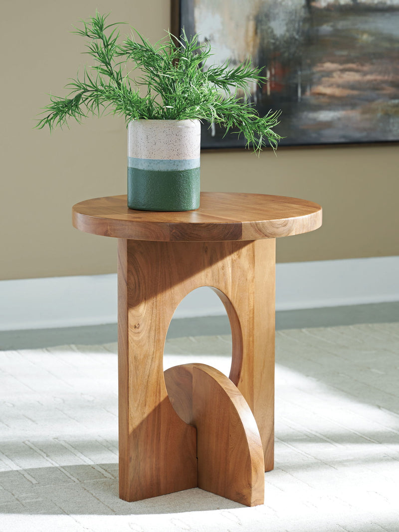 Hollbourne - Accent Table - Brown - R&R Furniture Gallery (Fountain Valley, CA)