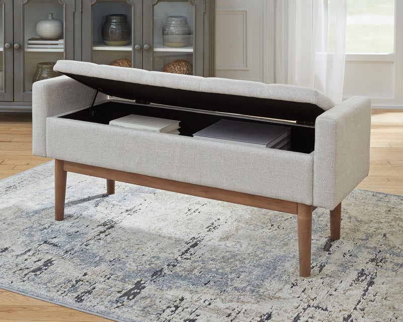 Briarson - Storage Bench - Beige / Brown - R&R Furniture Gallery (Fountain Valley, CA)