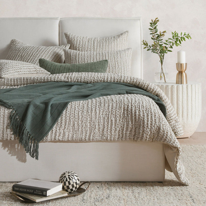 Colmar - Quilt - R&R Furniture Gallery (Fountain Valley, CA)