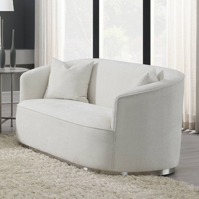 Odette - Loveseat With 2 Pillows - Beige Chenille - R&R Furniture Gallery (Fountain Valley, CA)