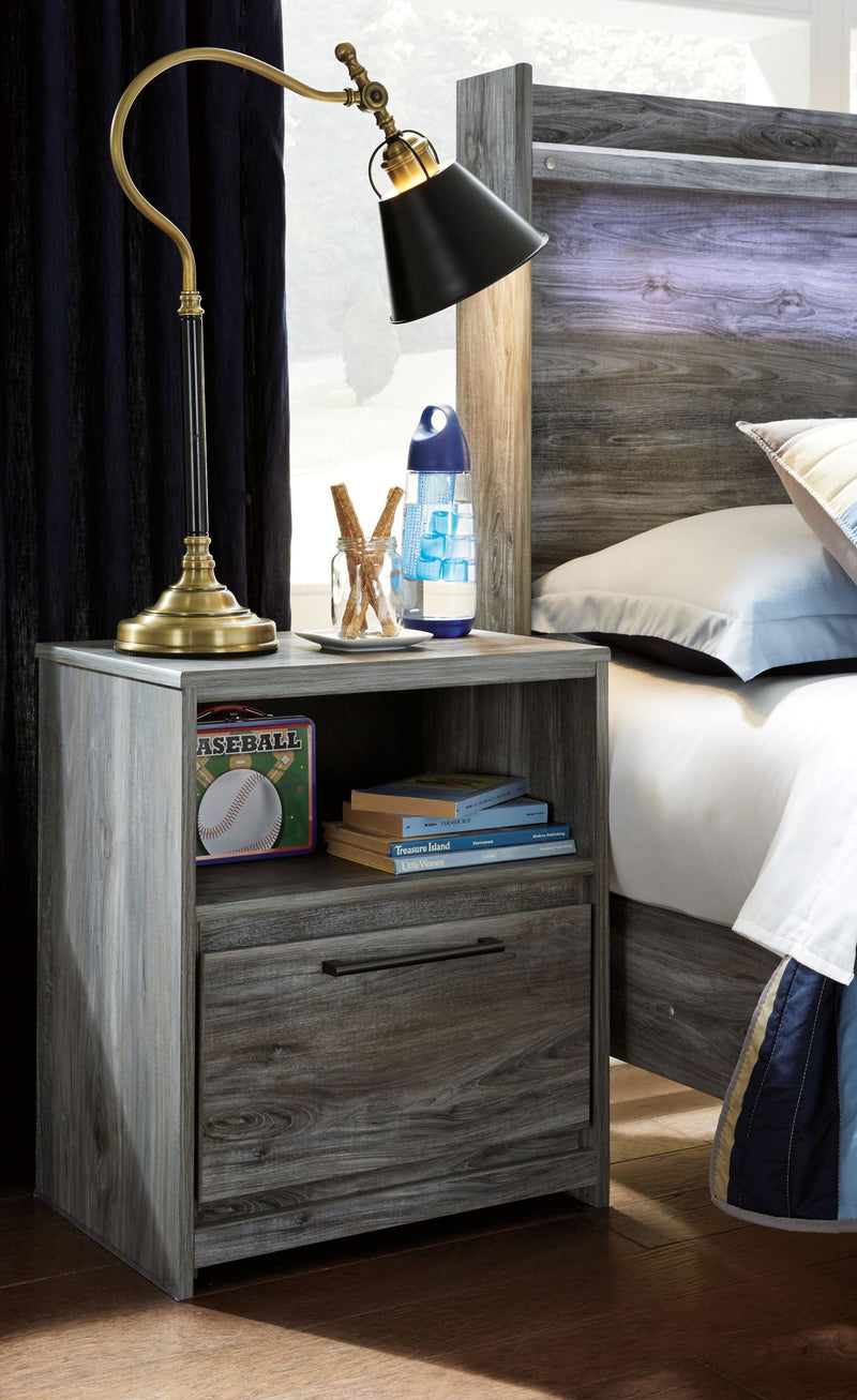 Baystorm - Panel Bedroom Set - Gray - R&R Furniture Gallery (Fountain Valley, CA)