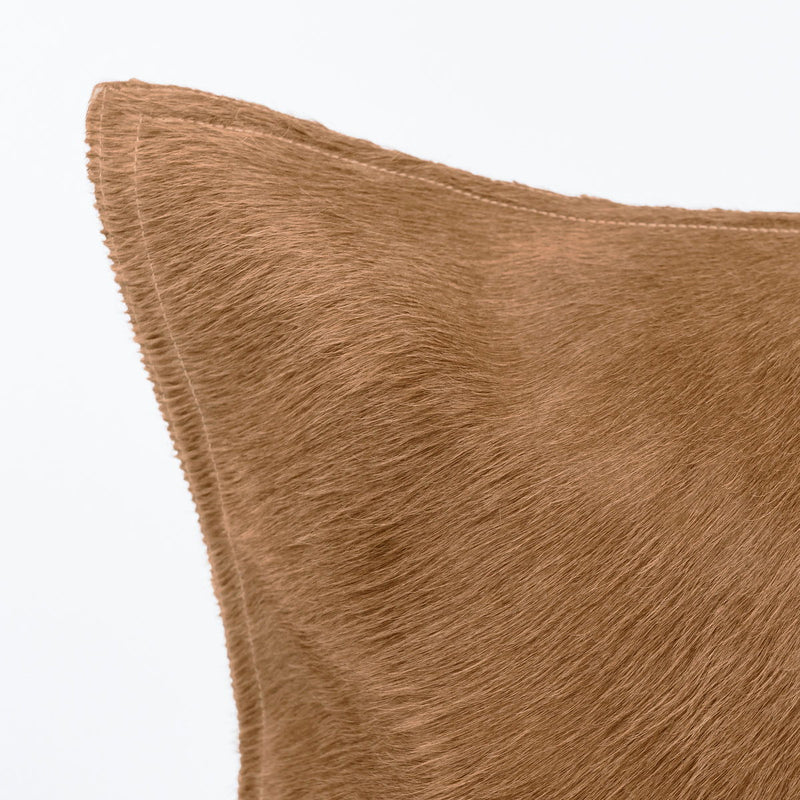 Hide - SLD Pillow - R&R Furniture Gallery (Fountain Valley, CA)