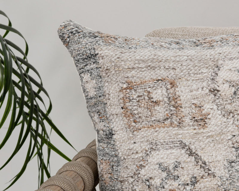 Performance - 22" x 22" Lukens Pillow - Gray Multi - R&R Furniture Gallery (Fountain Valley, CA)