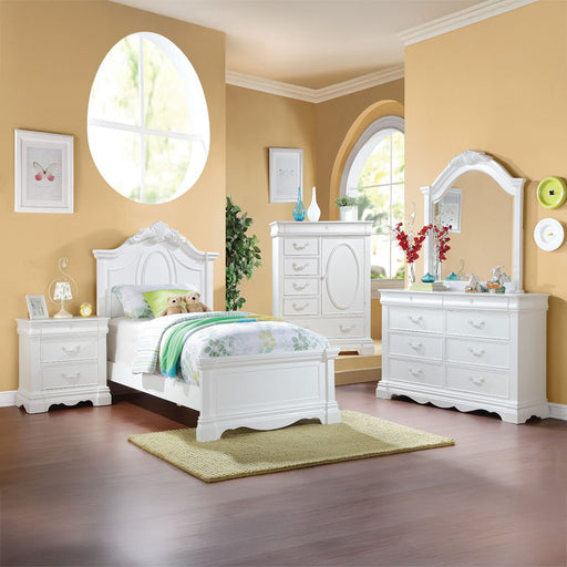 Estrella - Dresser - White - R&R Furniture Gallery (Fountain Valley, CA)
