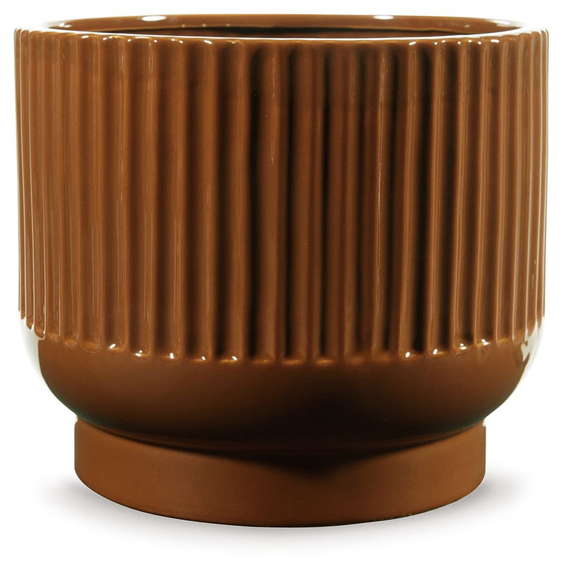 Signature Design by Ashley Avalyah vase with a sleek, modern ceramic design, perfect for decorative display in home interiors.
