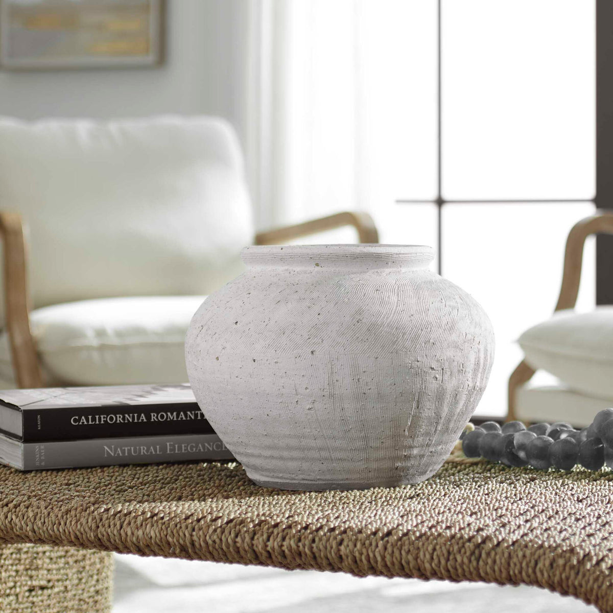 Floreana - Round Vase - White