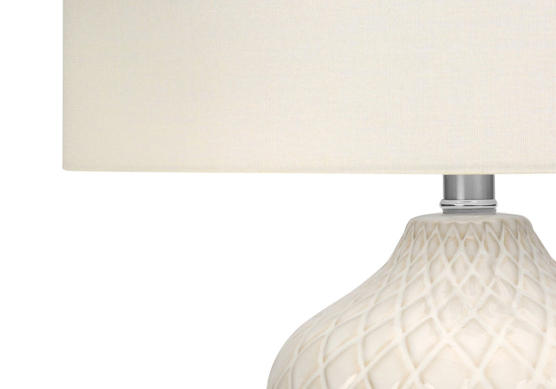 Lighting, Table Lamp, Transitional - Cream - R&R Furniture Gallery (Fountain Valley, CA)