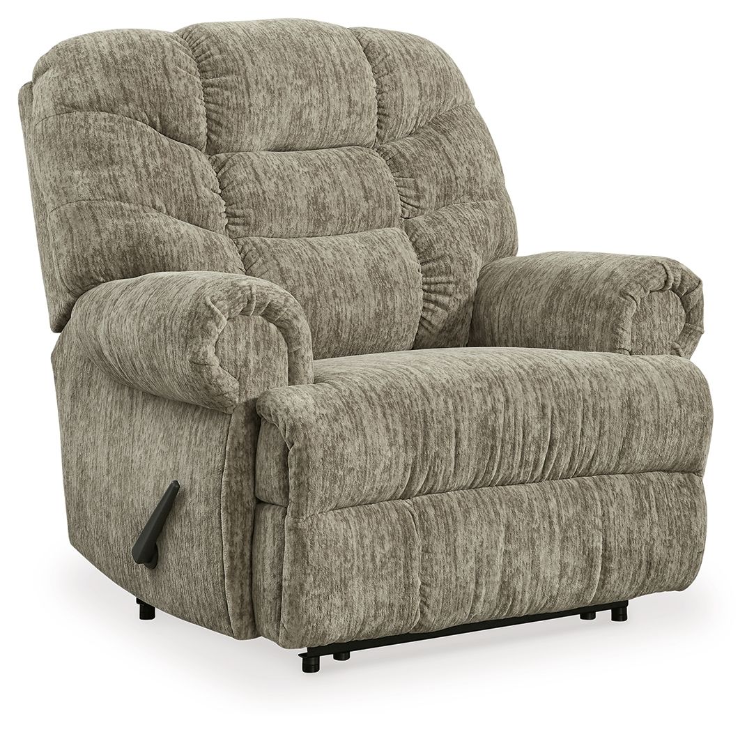 Movie Man - Zero Wall Recliner - R&R Furniture Gallery (Fountain Valley, CA)