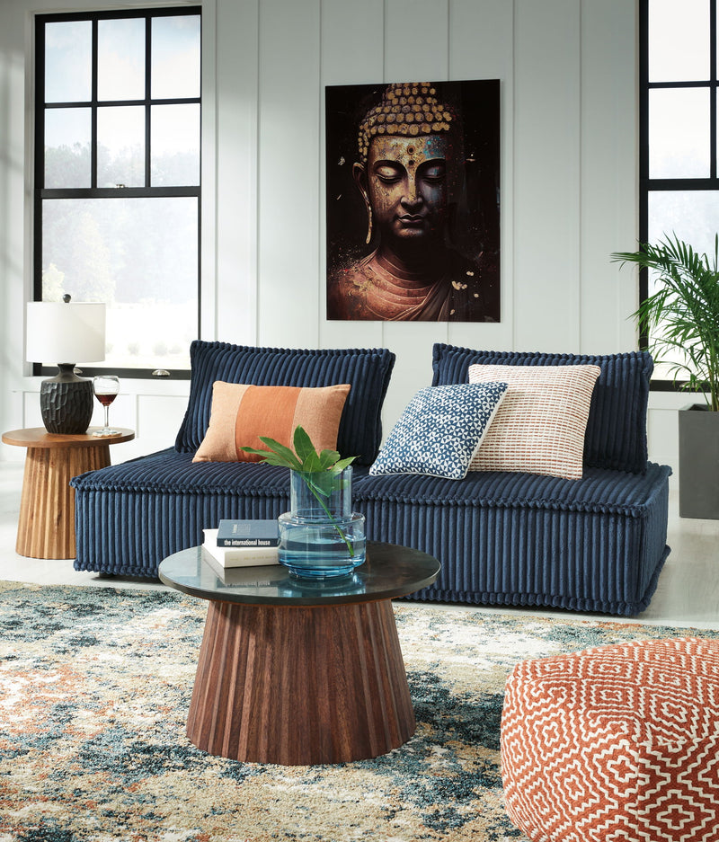 Bales - Sectional - R&R Furniture Gallery (Fountain Valley, CA)