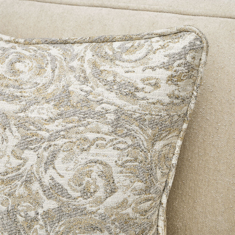 La Marisia - Chenille Loveseat - Tranquil / Creamy Pearl - R&R Furniture Gallery (Fountain Valley, CA)