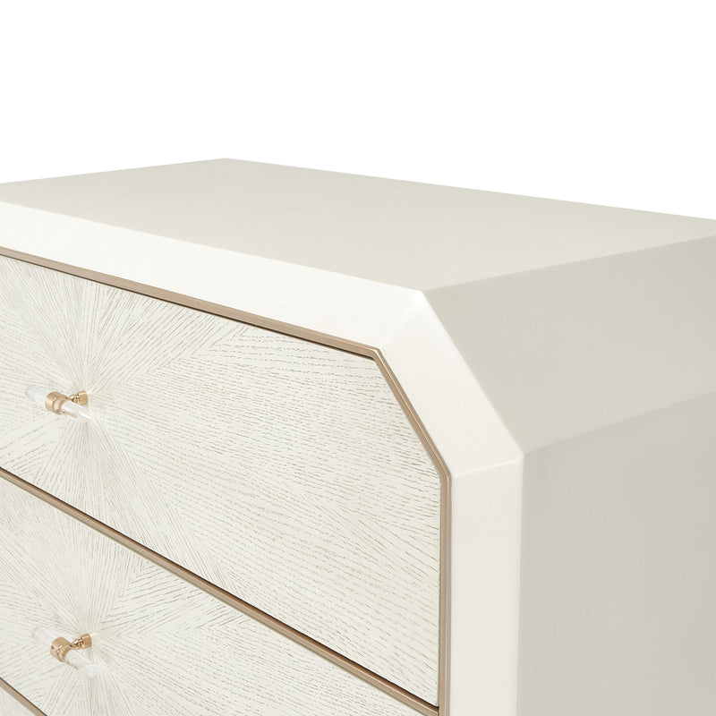 La Rachelle - 5-Drawer Chest - Champagne - R&R Furniture Gallery (Fountain Valley, CA)