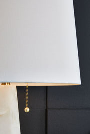 Laurellen - Alabaster Table Lamp - White - R&R Furniture Gallery (Fountain Valley, CA)
