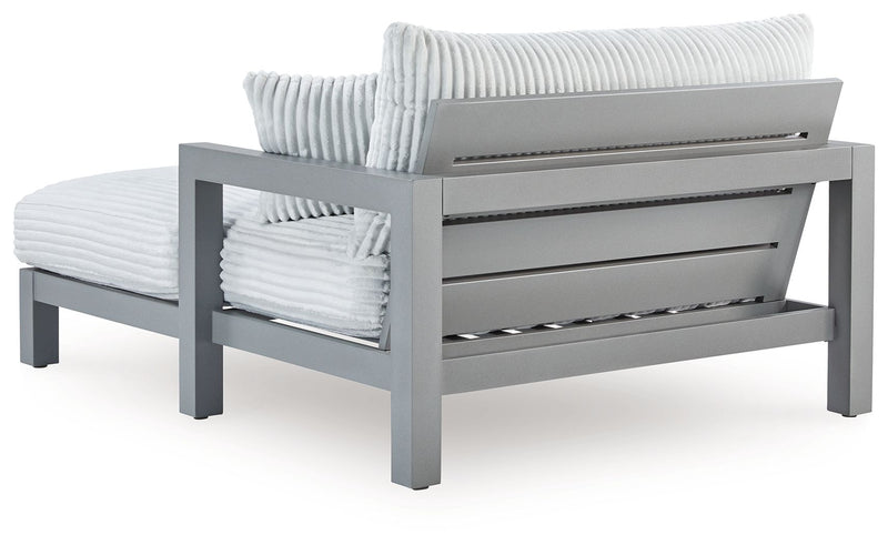 Hurley Park - Chaise Lounge With Cushion - Gray - R&R Furniture Gallery (Fountain Valley, CA)