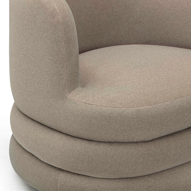 Astor - Swivel Hotel Lounge Chair - R&R Furniture Gallery (Fountain Valley, CA)