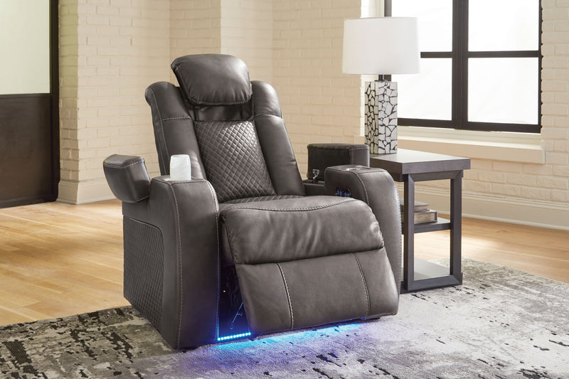 Fyne-dyme - Power Recliner/Adj Headrest - R&R Furniture Gallery (Fountain Valley, CA)