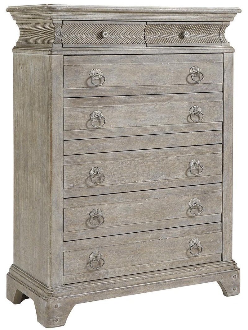 Furniture Summer Creek Light Keeper's 7 Drawer Chest in Oak