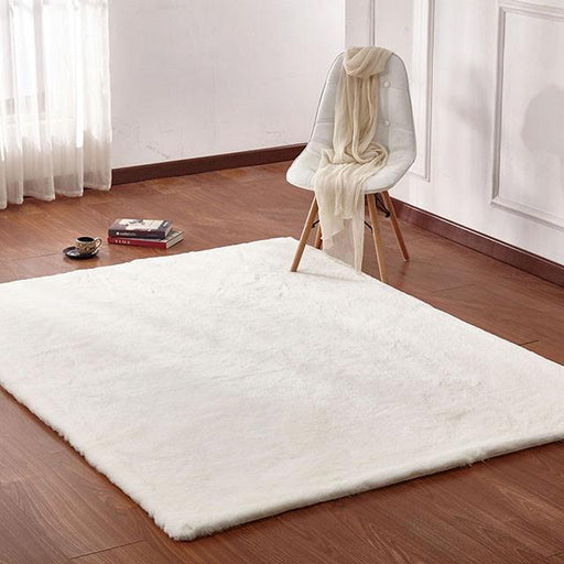 Caparica Off White 5' X 7' Area Rug - R&R Furniture Gallery (Fountain Valley, CA)