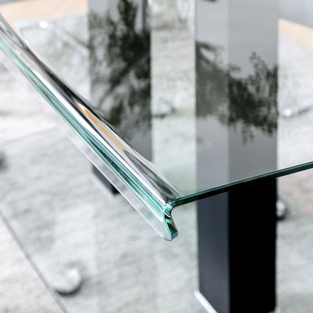 Richfield Black/Chrome Dining Table - R&R Furniture Gallery (Fountain Valley, CA)
