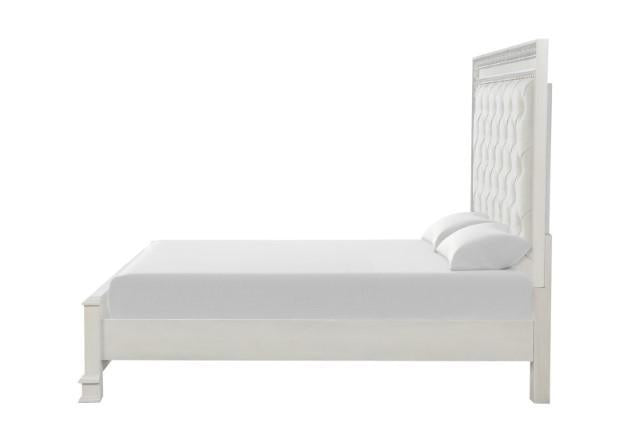 Stella Mia 4 Pc 5 Pc Queen Bedroom Set White - R&R Furniture Gallery (Fountain Valley, CA)
