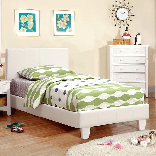 Winn Park Cal.King Bed - R&R Furniture Gallery (Fountain Valley, CA)