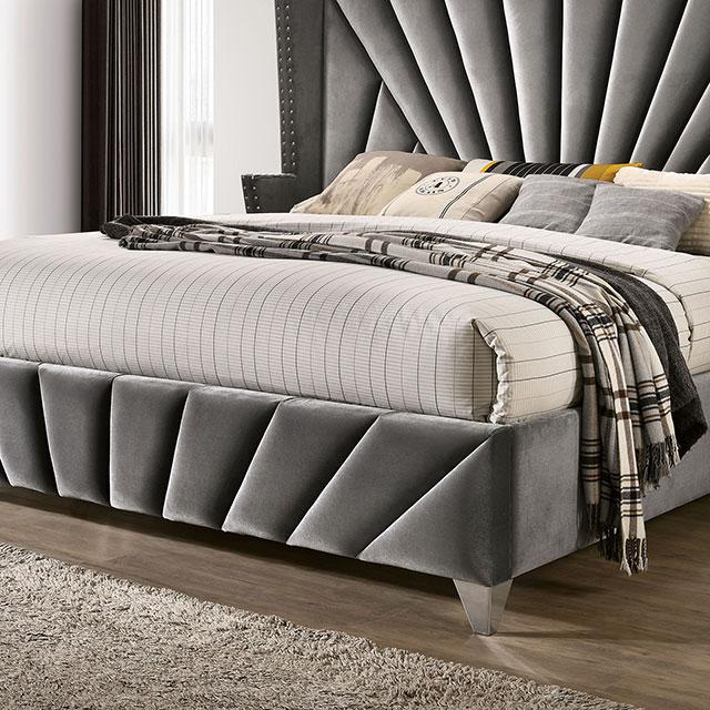 Carissa 5 Pc Queen Bedroom Set - R&R Furniture Gallery (Fountain Valley, CA)