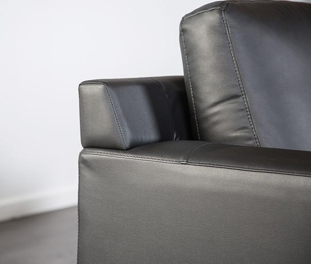 Stordal Sectional, Right Chaise - R&R Furniture Gallery (Fountain Valley, CA)