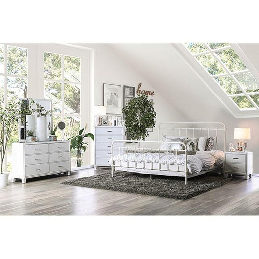 IRIA Vintage White Cal.King, E.King, & Full Bed - R&R Furniture Gallery (Fountain Valley, CA)