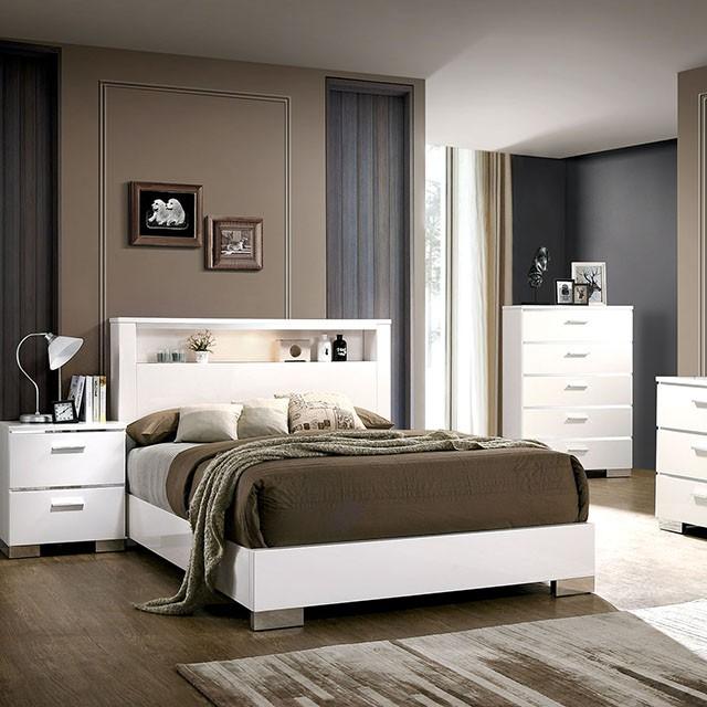 Carlie Bed White & Black - R&R Furniture Gallery (Fountain Valley, CA)