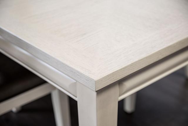 Hinwitz Dining Table Set - R&R Furniture Gallery (Fountain Valley, CA)
