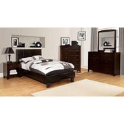 Winn Park Cal.King, E.King, Twin, & Full Bed Chrome, Gray, Brown, & Chrome - R&R Furniture Gallery (Fountain Valley, CA)