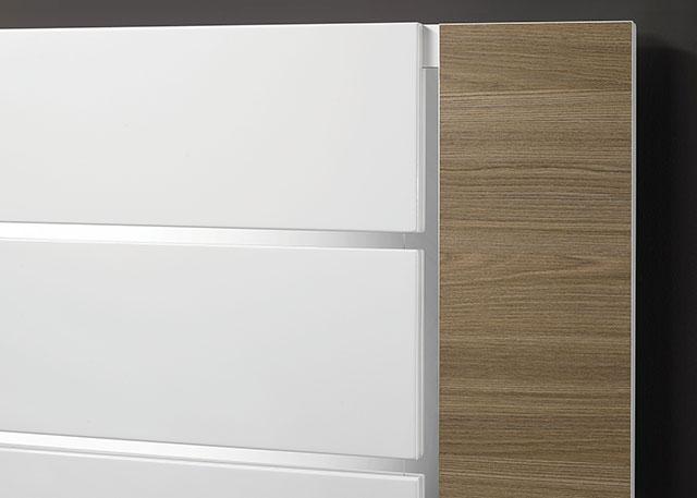 ERLANGEN Cal.King & E.King Bed, White/Natural - R&R Furniture Gallery (Fountain Valley, CA)