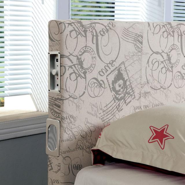 Evans E.King & Cal.King Bed Espressso, White, & Camel - R&R Furniture Gallery (Fountain Valley, CA)