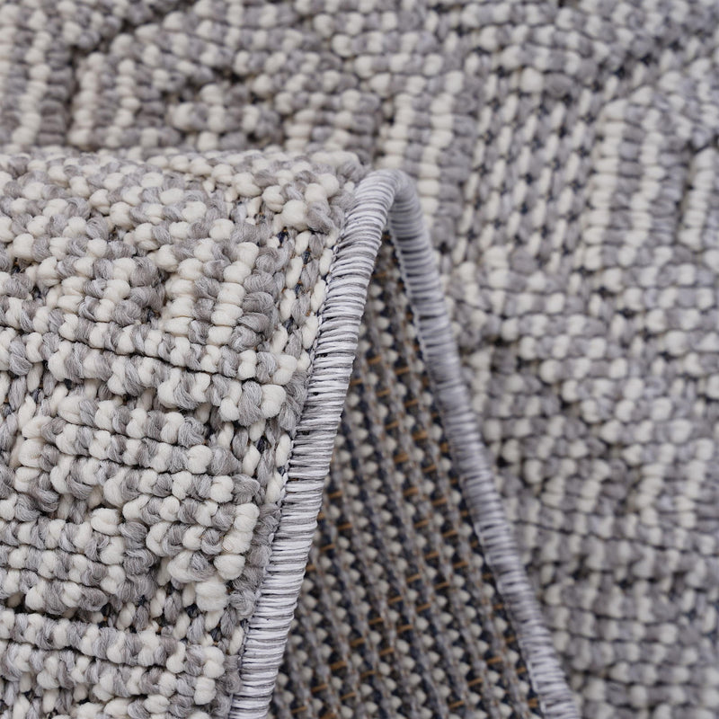 Guros - 8' X 10' Geometric Indoor / Outdoor Area Rug - White - R&R Furniture Gallery (Fountain Valley, CA)