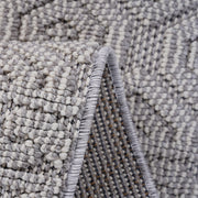 Guros - 6' X 9' Geometric Indoor / Outdoor Area Rug - White - R&R Furniture Gallery (Fountain Valley, CA)