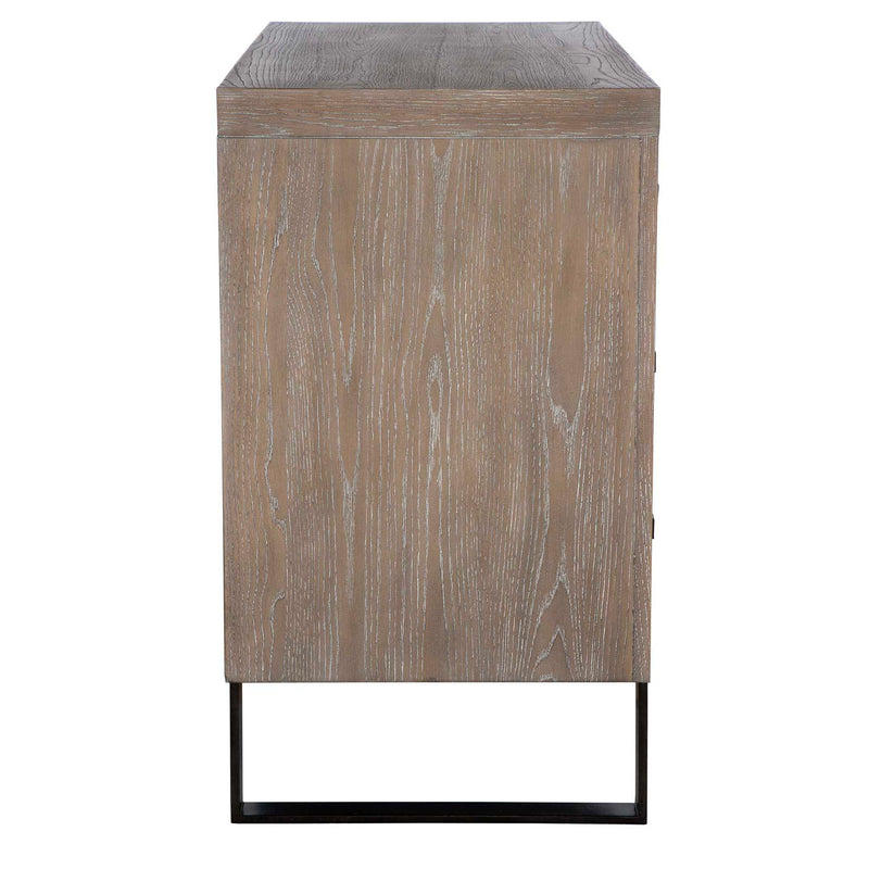 Gabriel - Oak Accent Chest